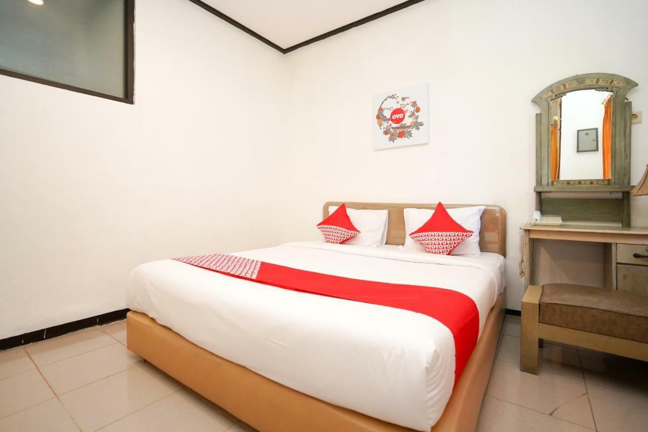 Oyo 969 Penginapan Darma I Surabaya Exterior photo